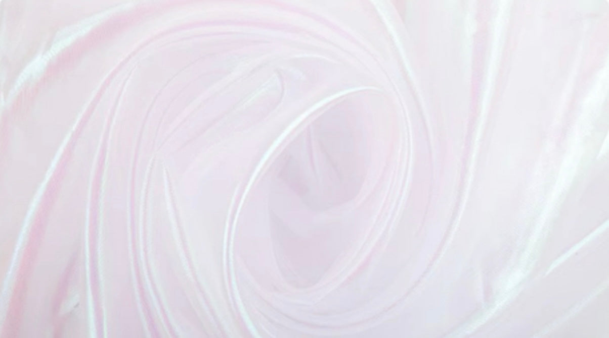 Holographic Silks